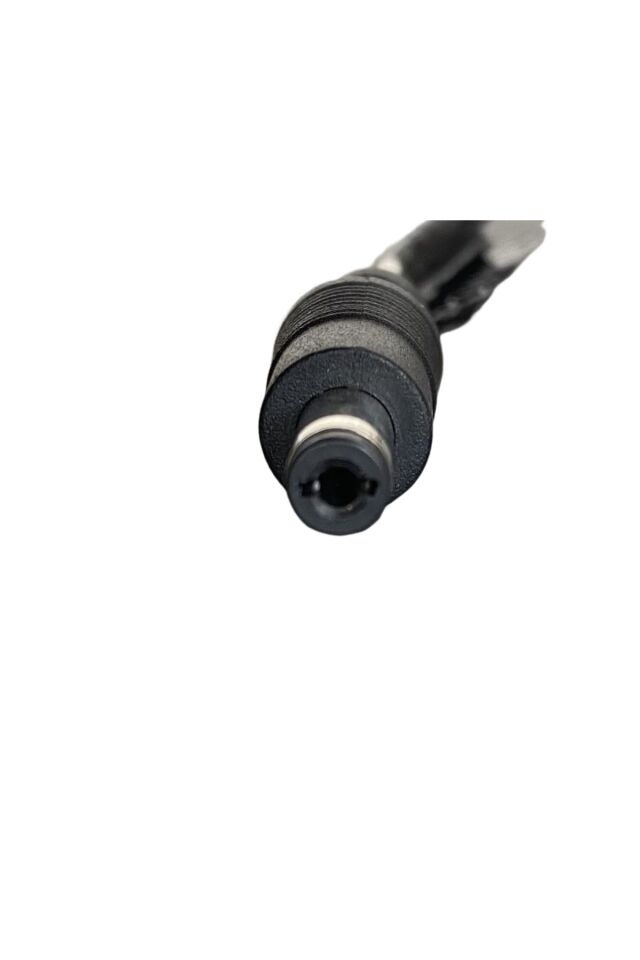 Pilsan Dynamic 12 V Akülü Araba Uyumlu 12 Volt Adaptörü Otomatik Kesicili Özellikli 12v Şarz Adaptör SİYAH