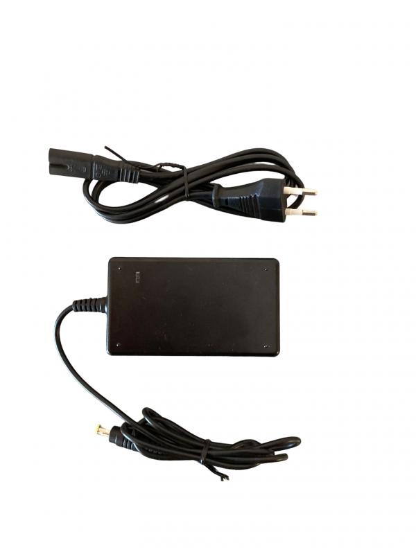 12%20Volt%202,5%20Amper%20Adaptör%20Ortası%20İğneli%20Jack%20Adaptör%2012V%202,5A%20-%2012V%202.5A%20Pos%20Adaptörü